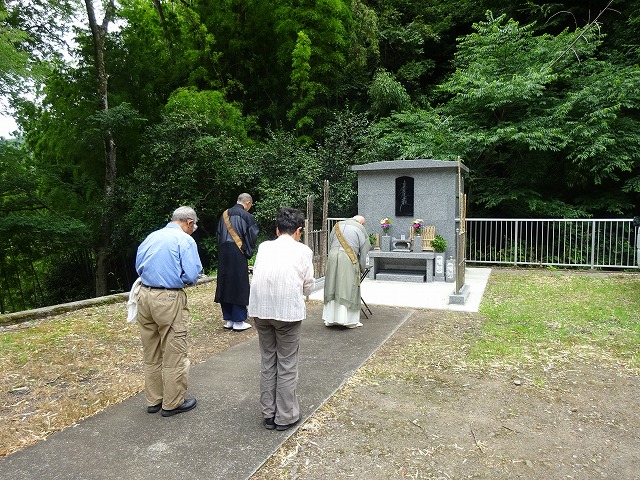 墓じまいをして永代供養にする場合、費用はいくらですか？