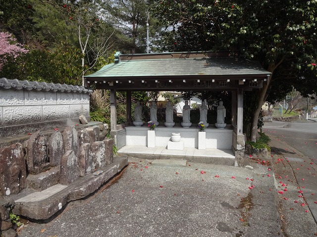 宗派による違いはある？お地蔵さんと宗派の関係