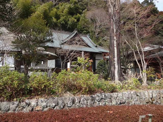 浄土真宗では「享年」と「行年」のどちら？